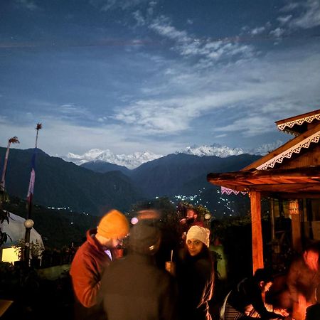 Hostel Wake In Himalayas Pelling Exterior foto