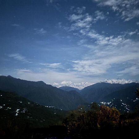 Hostel Wake In Himalayas Pelling Exterior foto