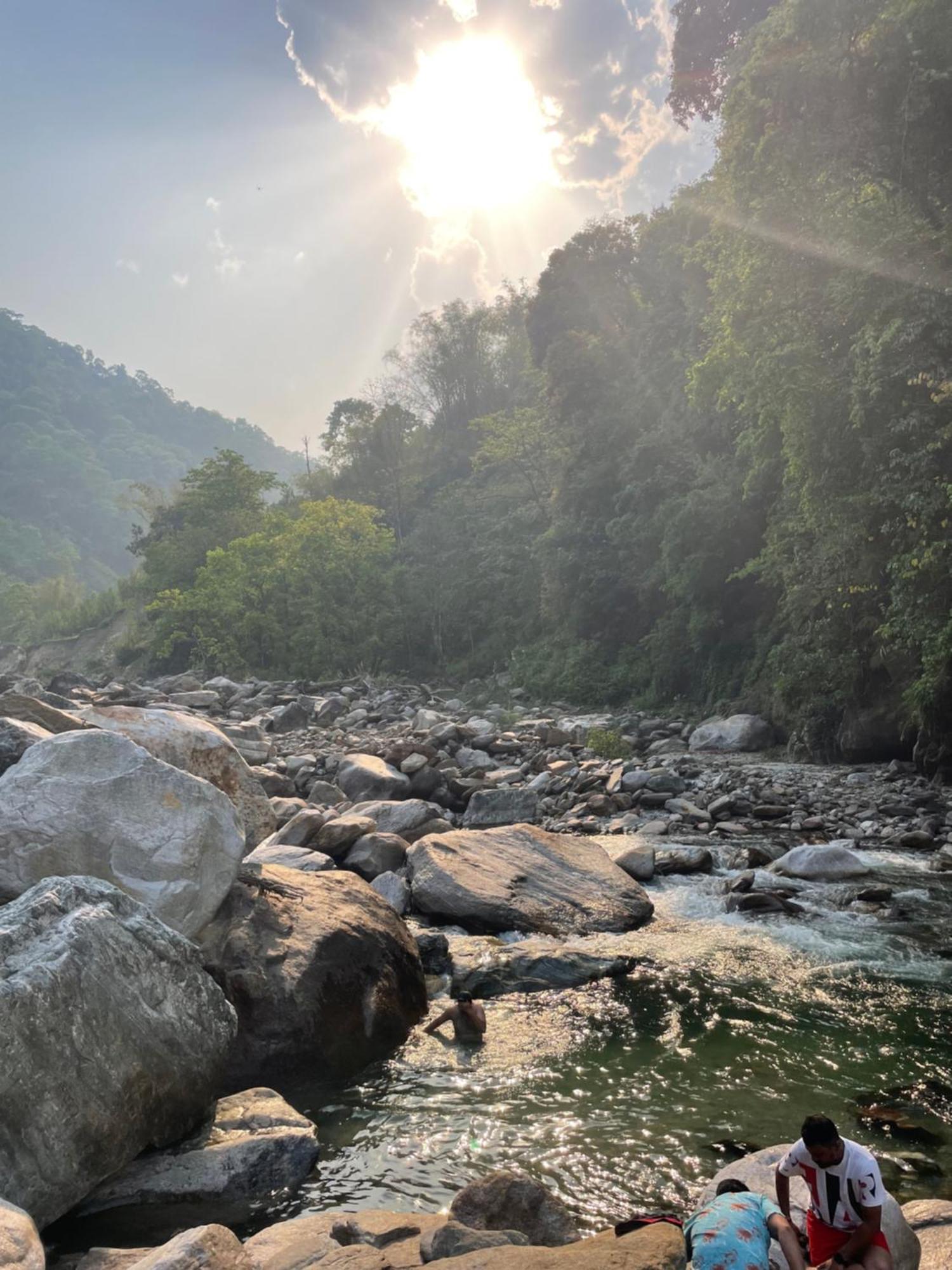 Hostel Wake In Himalayas Pelling Exterior foto